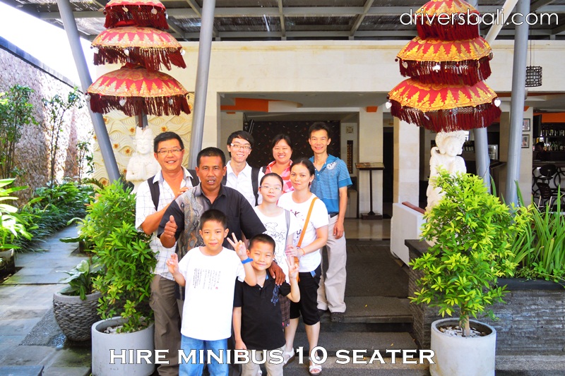 charter mini bus 10 seats in bali
